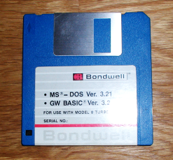 Msdos321 bondwell floppy.png
